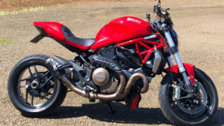 Ducati Monster 1200
