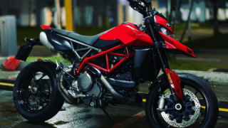 Ducati Hypermotard 939 - hypermotard 950