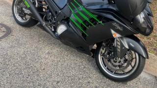 Kawasaki Ninja ZX-14R - The Grinch