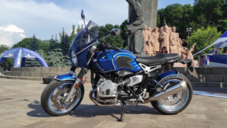 BMW R nineT