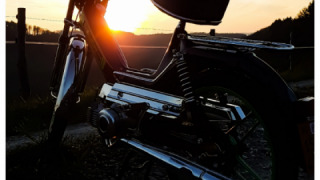 BMW S 1000 RR - Puch Maxi S