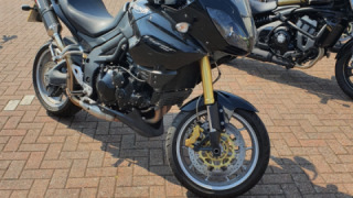 Triumph Tiger 1050