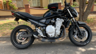 Suzuki GSX 650F - Suzi