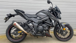 Suzuki GSXS 750 - Erica