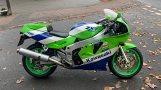 Kawasaki ZXR 750 J - ZXR 750 H2