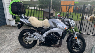 Suzuki GSR 600 - Suzi