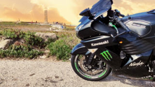 Kawasaki Ninja ZX-14R - Benelli