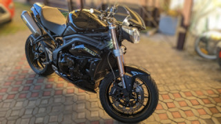 Triumph Speed Triple 1050