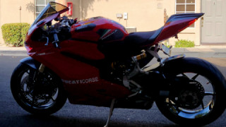 Ducati Panigale 1299 - Vany