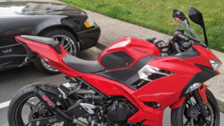 Kawasaki Ninja 400R - Niña