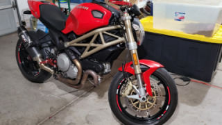 Ducati Monster 1000