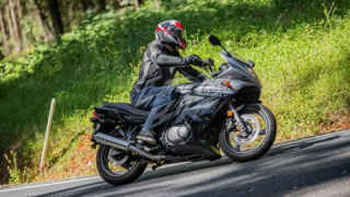Suzuki GS500F