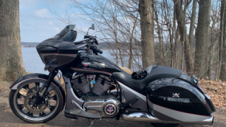 Victory Magnum