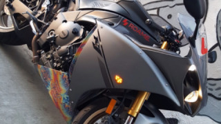 Yamaha YZF R1
