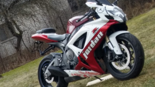 Suzuki GSXR 600 - Girlfriend