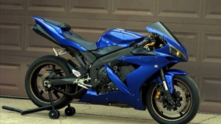 Yamaha YZF R1