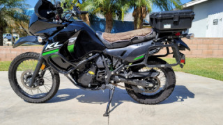 Kawasaki KLR 650 - Black Mamba
