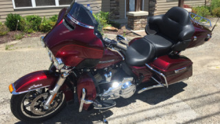 Harley-Davidson Ultra Limited - Red