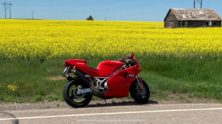 Ducati 851