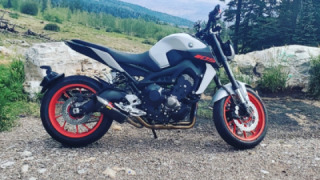 Yamaha FZ-09/MT-09 - Silver bullet