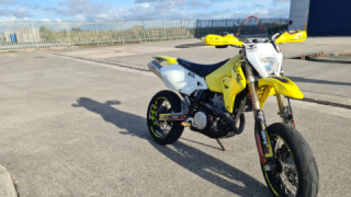 Suzuki DR-Z400 - Dr-Z