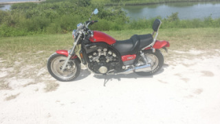 Yamaha V-MAX