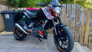 KTM Duke 125