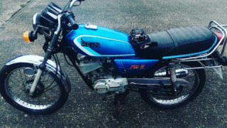 Yamaha RX 100 - Buzby