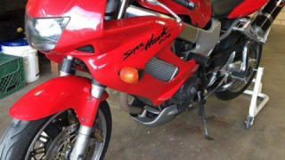 Honda VTR 1000F Super Hawk
