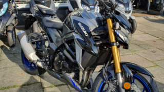 Suzuki GSXS 750