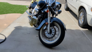 Suzuki Boulevard C50 - Grey Hound