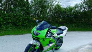 Kawasaki Ninja ZX-9R