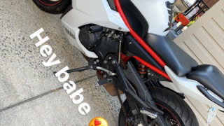 Yamaha FZ6R - Kacey
