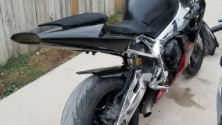 Yamaha YZF R1