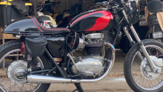 BSA A65 Rocket - lightning