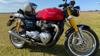 Triumph Thruxton 1200