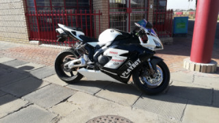 Honda CBR 1000RR - Cbr1000rr 2005