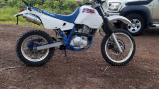 Suzuki DR 650
