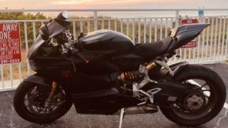 Ducati Panigale 1199 - Darth Vader
