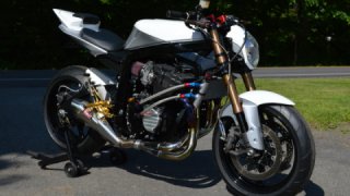 Suzuki GSXR 750 - Slingshot