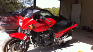 Kawasaki GPZ 900R - First year of the Ninja