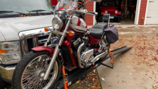 Suzuki Boulevard S50 - crazy horse