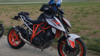 KTM 1290 Super Duke R
