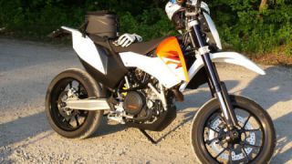KTM 690 Duke