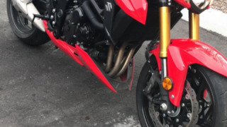 Suzuki GSXS 750