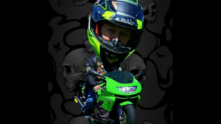 Kawasaki Ninja ZX-9R - Green rocket