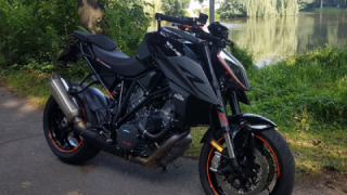 KTM 1290 Super Duke R