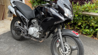 Honda XL 125V Varadero - Black Belt