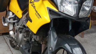 Suzuki V-Strom 1000 - Bumblebee