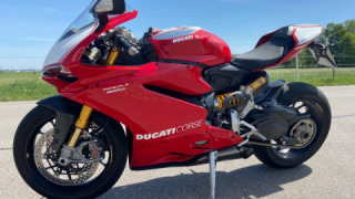 Ducati Panigale 1199 - Panigale R